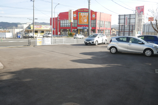 福島市本内・本内たかはし歯科・広い駐車場完備